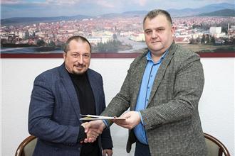 	Подписан е дарителски договор между „Асарел-Медет“ и Община Панагюрище 